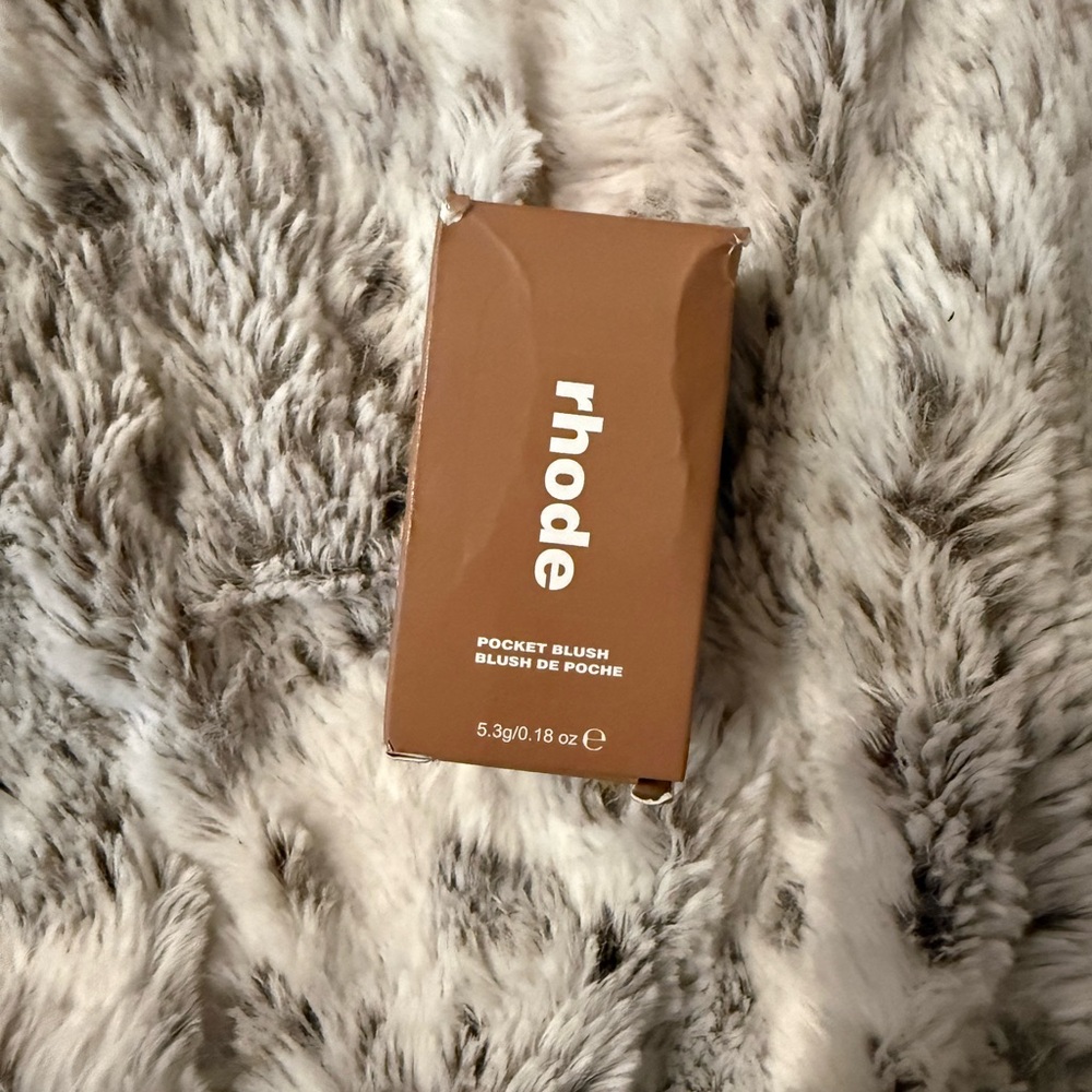 RHODE Pocket Blush in Sprinkle